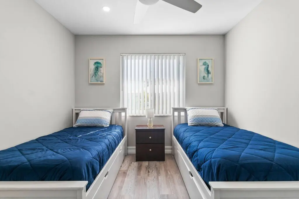 0df05791 abb5 4ad0 a3bb 2c6a702173ad