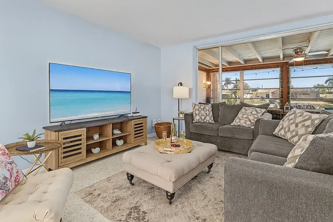 14636330 391f 4a4a 9af0 ba1845b93a61