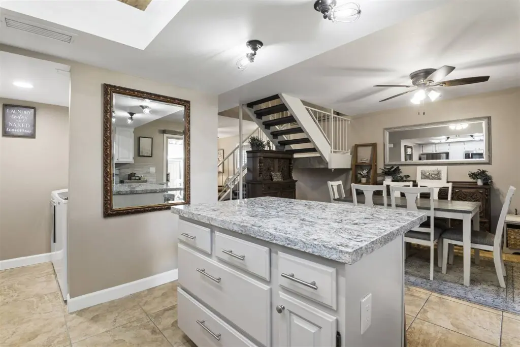 27905a44 efce 4b62 8c6a 73d63ecd1ba5