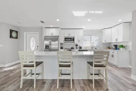 2fbfe277 38c3 414f b12d 3cb5658f7f2a