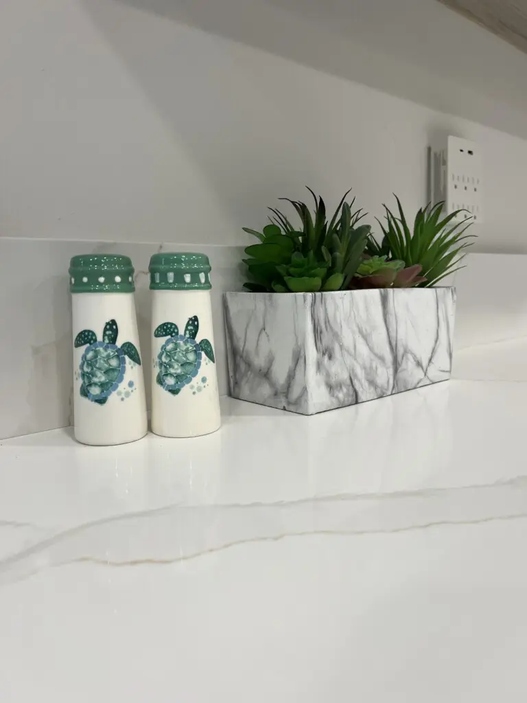 48337075 06f3 4327 80f1 e45d700d9ac5