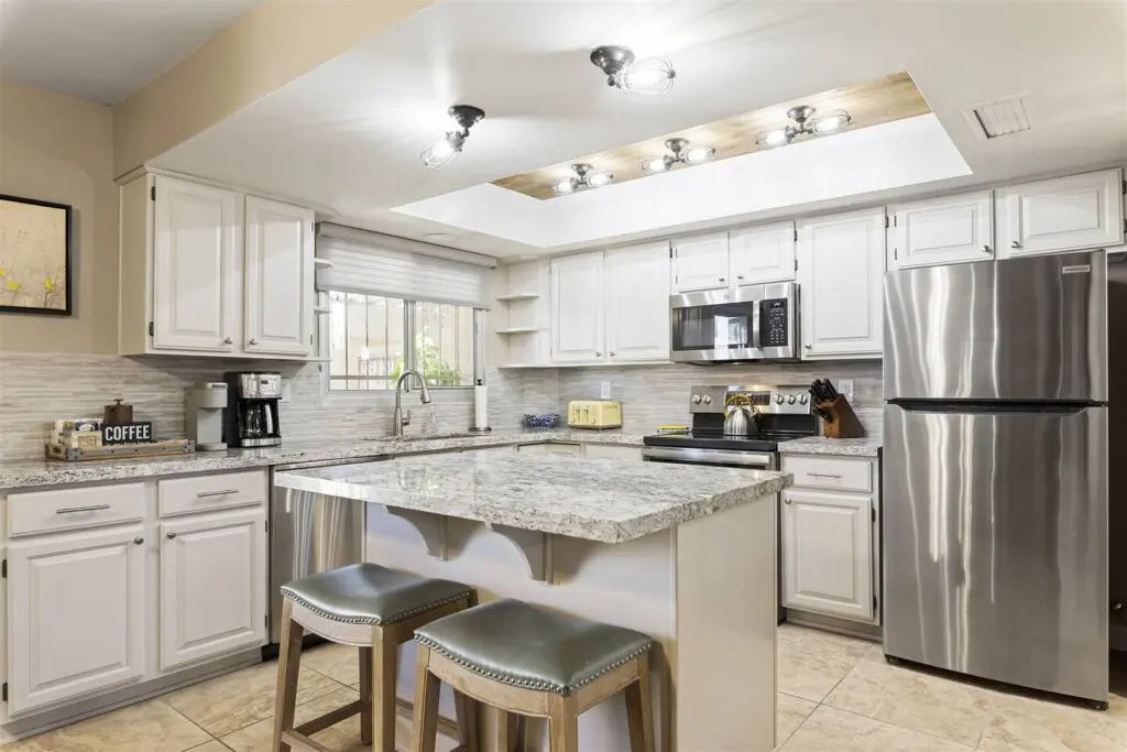 4892001f 4ccd 4f6b 83ad b98565131455