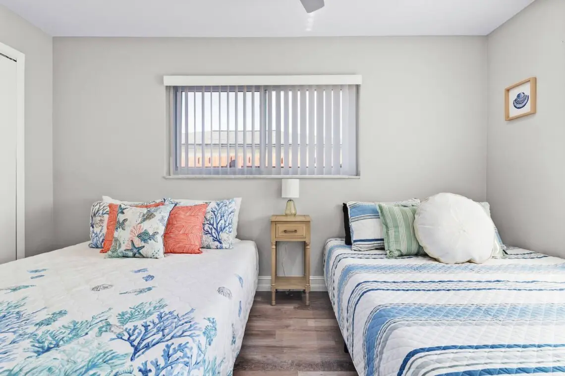 4b806fa3 dbf4 4d74 b312 2867c1ab583a