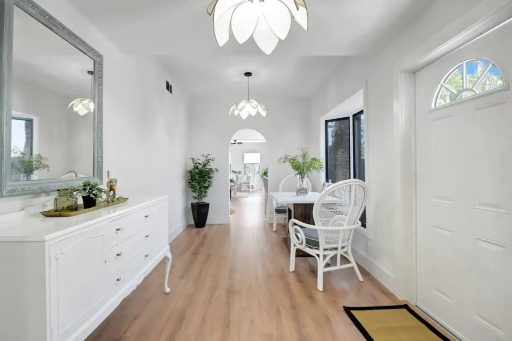 5e8b4400 aead 4e5a b9a4 27cc05ae7148