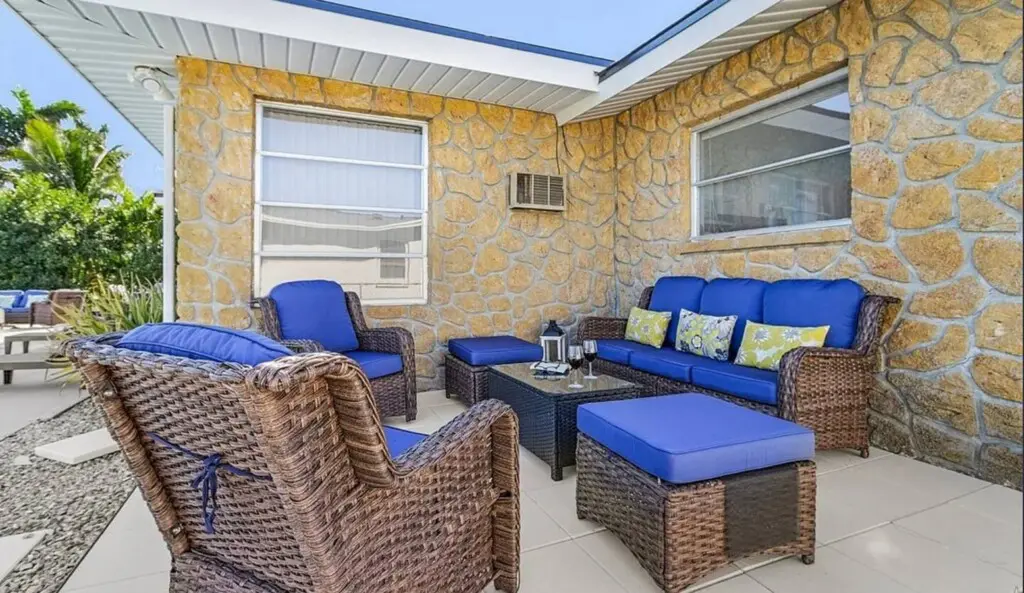 645f0f92 015a 48f3 92a7 2fc1082506fc