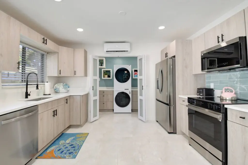 7ef9ac9a 3468 453b 8b92 3dd565663945