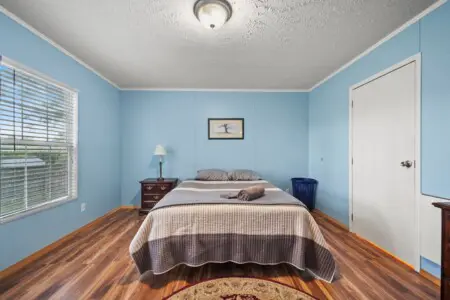 b1c28eb1 e208 4824 8542 f7be55a62dff