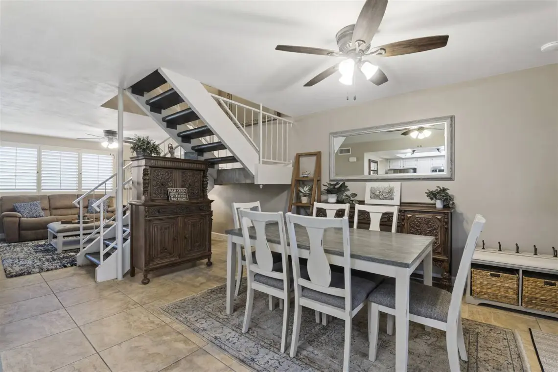 c1d7bead aeca 46da bfa6 66646ff04a59