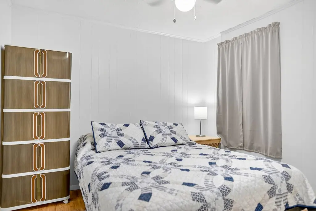 f8e4e313 8e59 4e11 acf4 577cf1de3a03