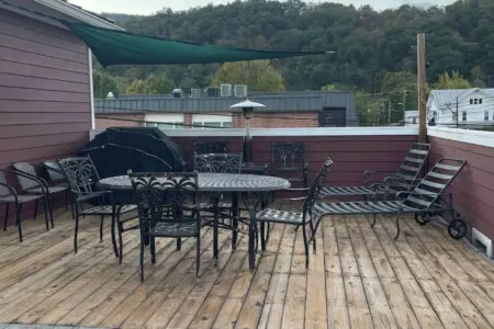 051dd7ed fd95 49dd bdef 78495677378b