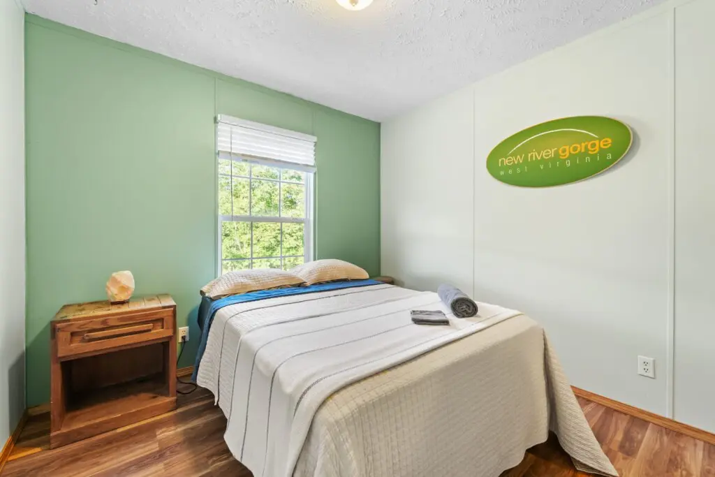 1d0d0755 3705 4c36 a428 d5e4a79fc007