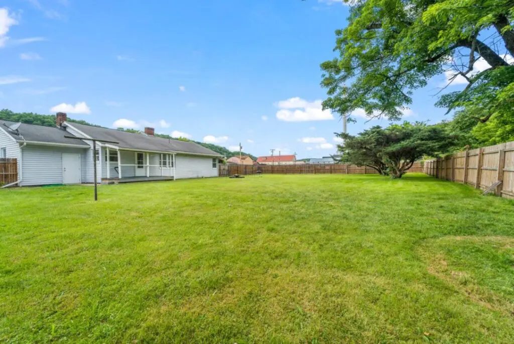 2445b3f0 a17f 401b a3cf 70a25942a9a9