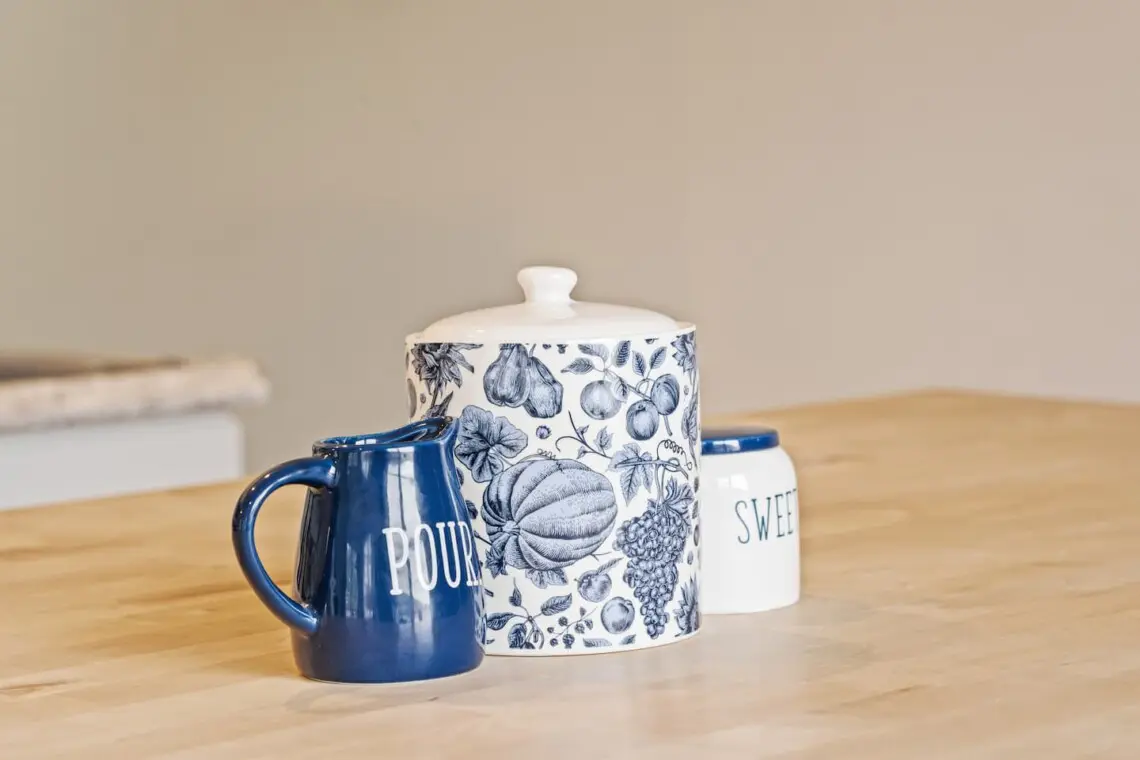 2f4df49a e56a 47e4 bd2c 9334eb1773f7