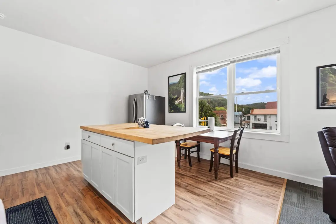 332b0812 5a90 4ab5 a56f a3897c64ce76