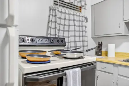 37b9adf0 79f3 4b21 a9fa 6ae1468b6e48