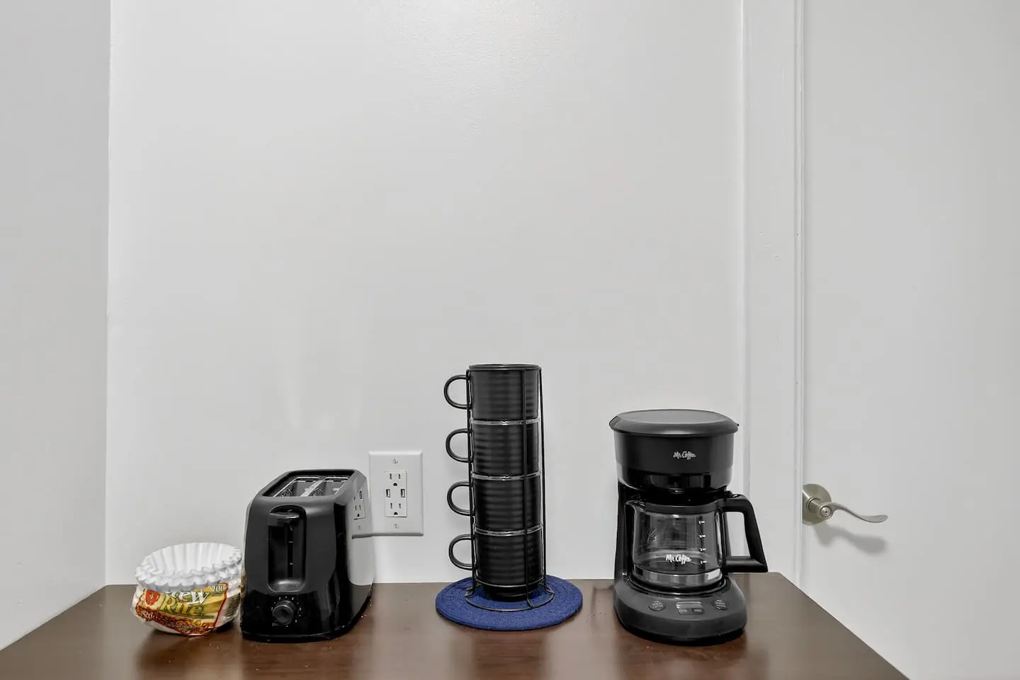 4aaed355 cba7 40c2 a3a9 6045df9563a2