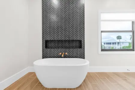 4ae2a8ae 7396 43e9 8153 1604f5b66f87