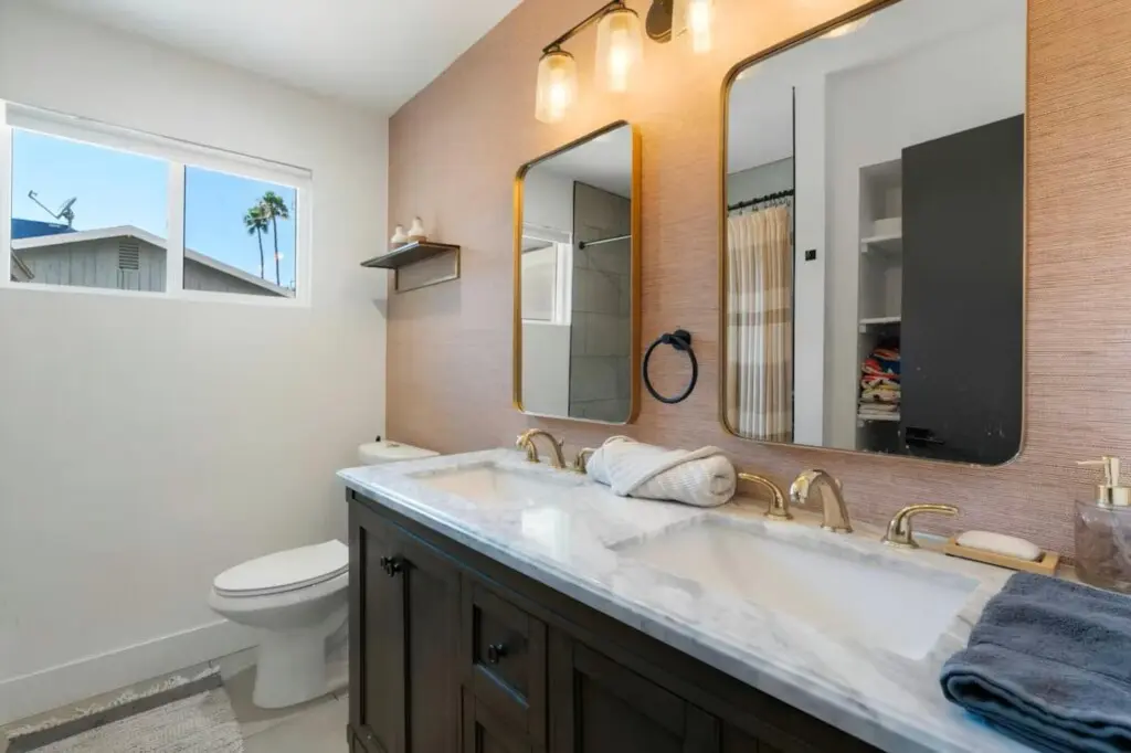 4c878dc7 d2b6 44b7 add9 9b93e330194c