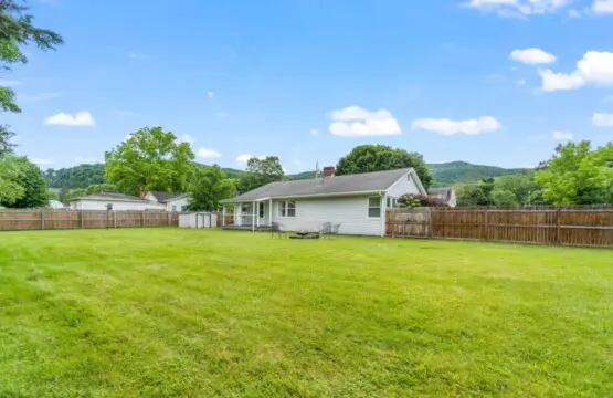 5105a6c7 f0b1 430e bfa1 f8c22597252d