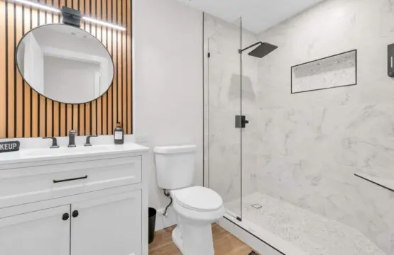 5b6beae3 357b 4fde 8a4b a82b4ce9ff79