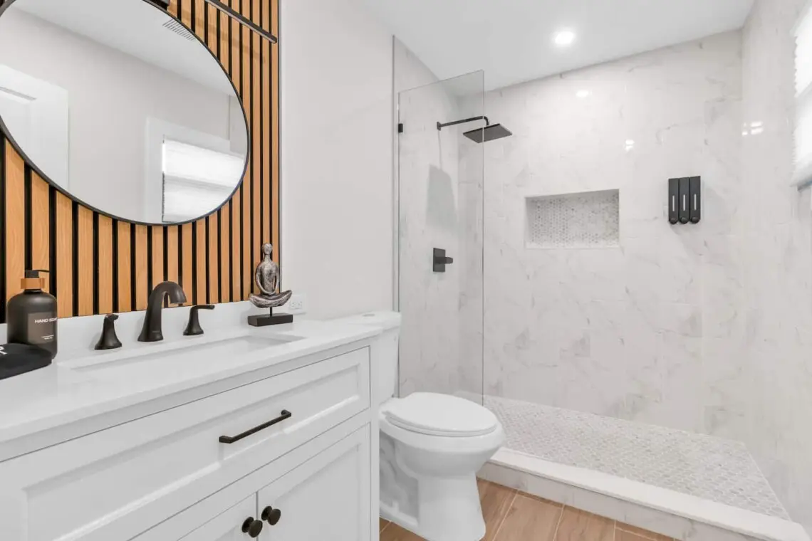 6aee70f7 3258 4cd9 ab24 200ba3f04ffe