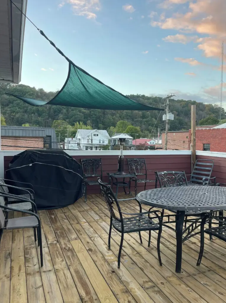 6af5c073 aa20 4124 8cd9 4a98edab55bf