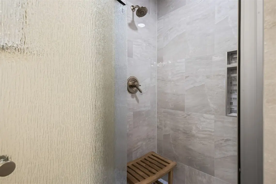 703cba15 9454 4e57 8c27 fd9c9ac26d53