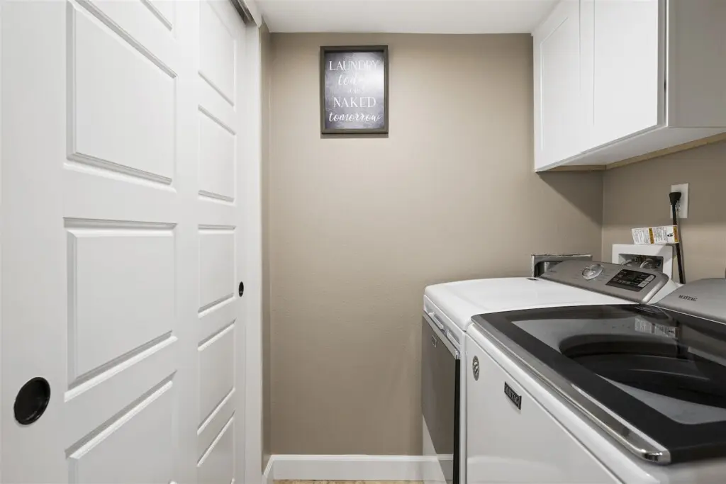 75c5efa4 e211 4723 9239 7807ef74856b