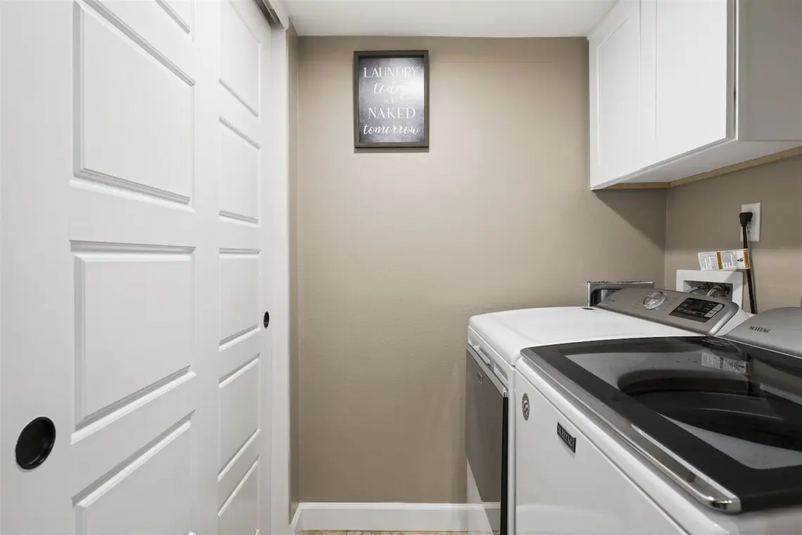 75c5efa4 e211 4723 9239 7807ef74856b