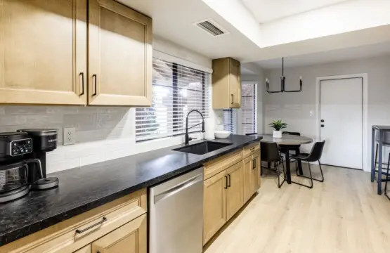 7b56e906 1987 4bff a43f 99eefa564e24