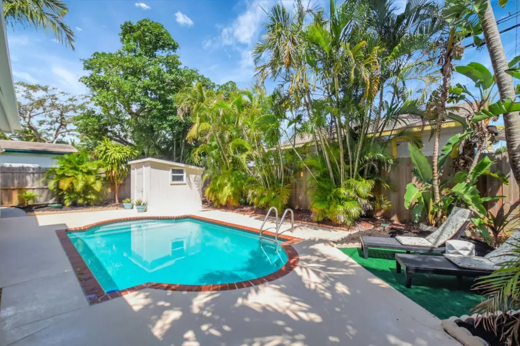 7ecbfbd4 c8d5 4eeb 8614 e0ac4d5528c6