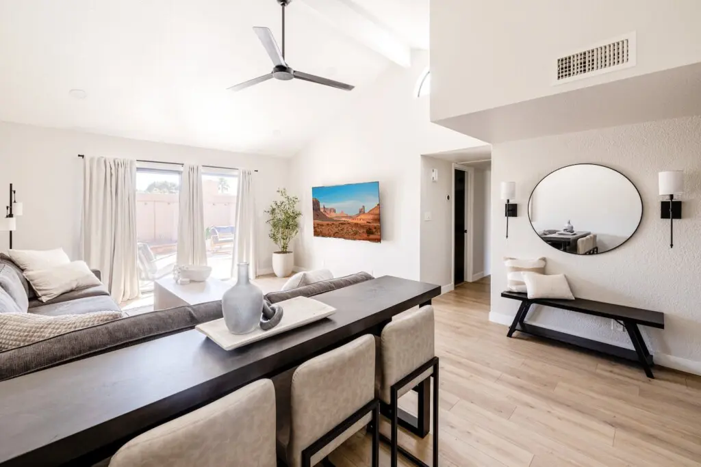 8d1f43ef 0587 4718 8281 8216b2de8911