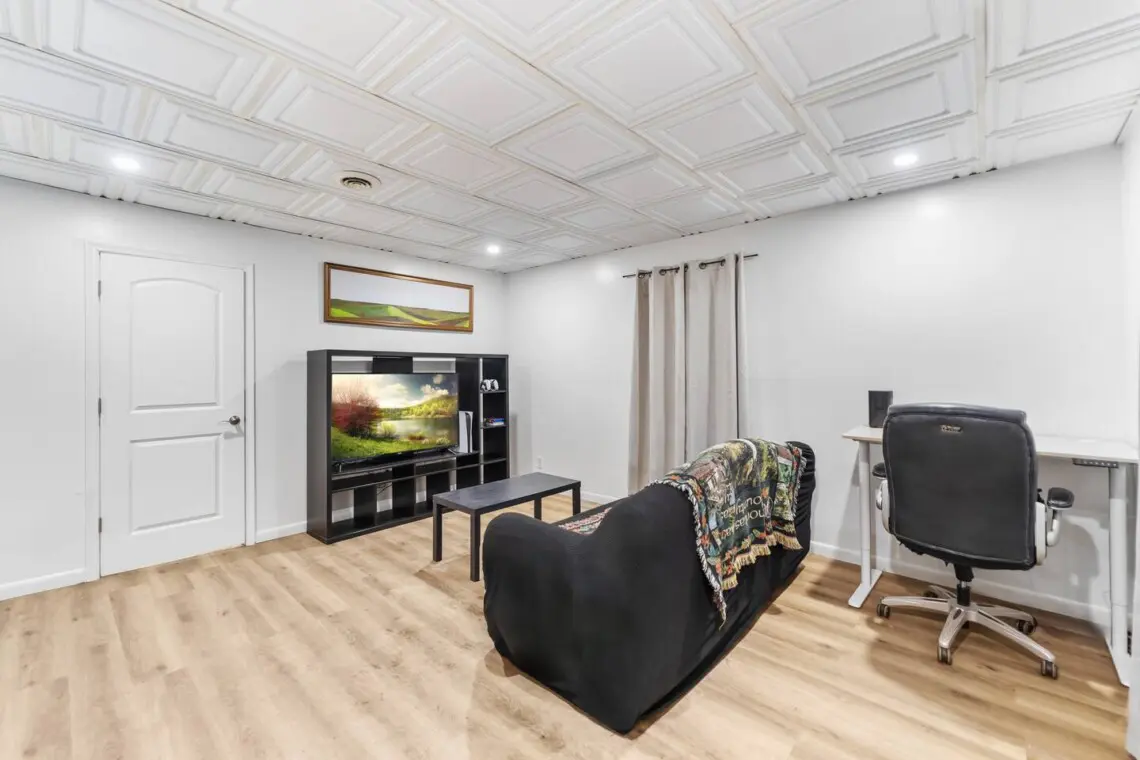 98666f6f 6fbb 4683 adc9 3e6d5f450a7d