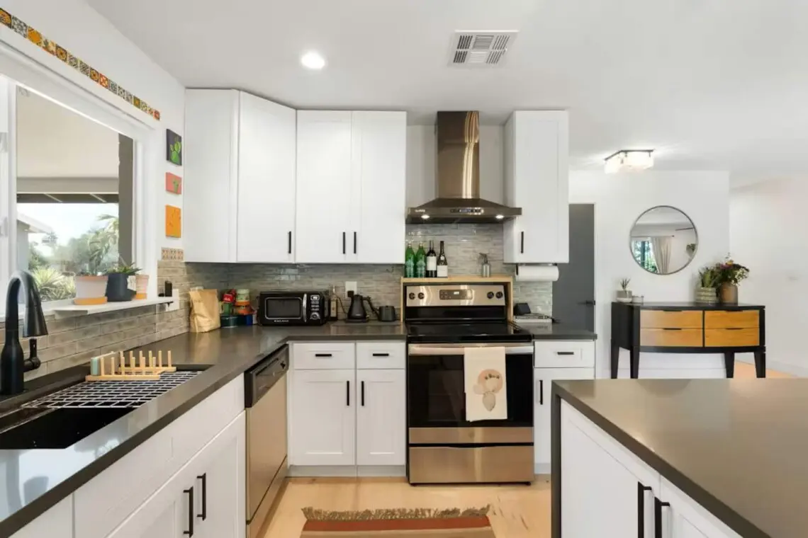 a043696a 2821 4a1f ac0a f59dec59ff65