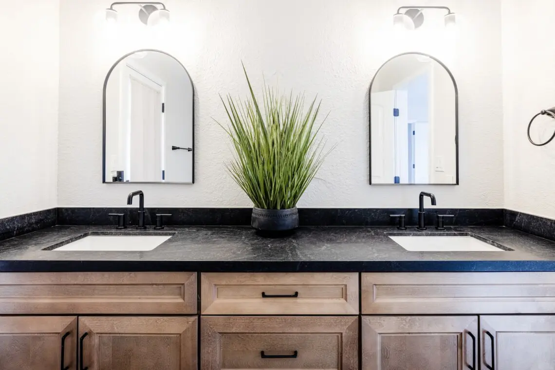 a0d0960d 79d9 42b9 a283 0d81bda52fea