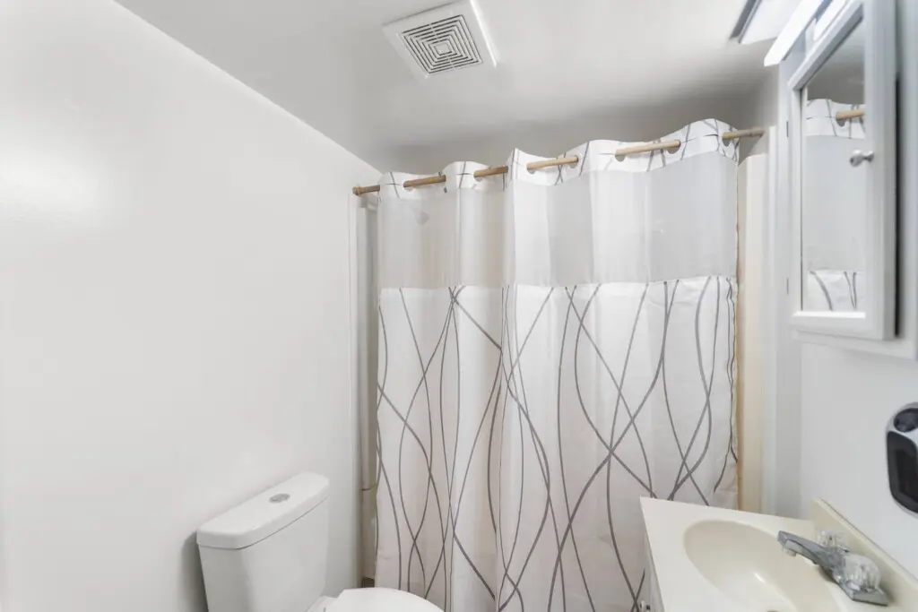 a6989074 0896 47f2 8266 4eabb42cf43d