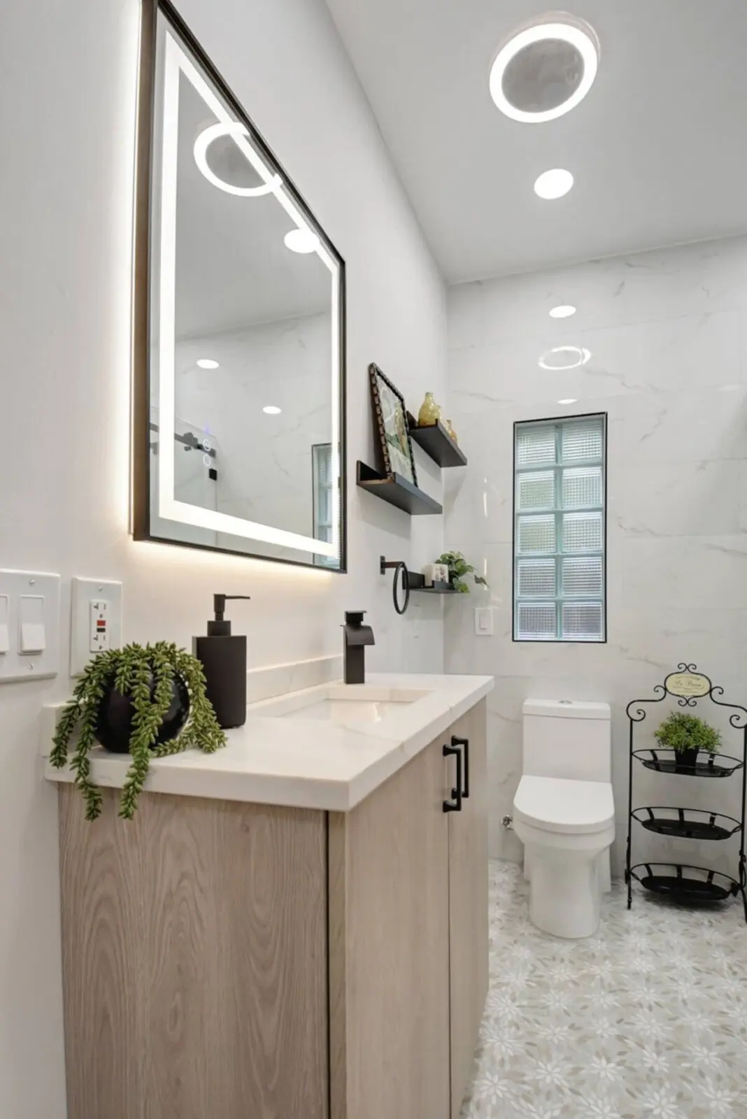 aa6eb7e5 6316 40ba bbc0 3ae0d2d91554