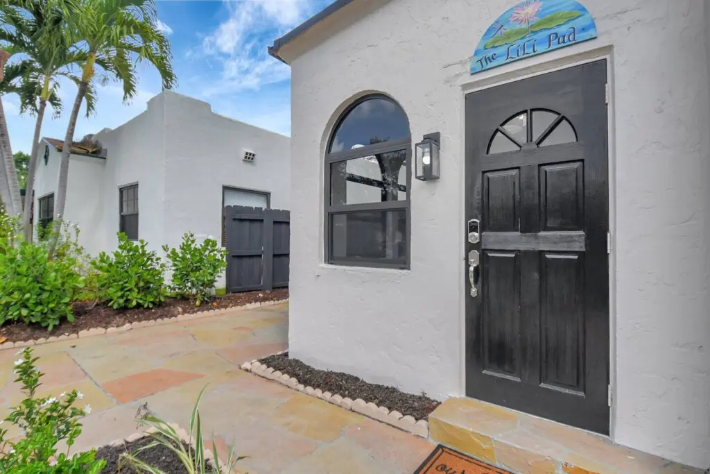 ae052c01 5381 4c23 a1ae 8049c1fefc6d