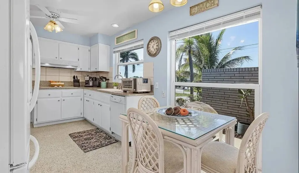 b310c8e8 14aa 4408 a3c3 c84e121ec596