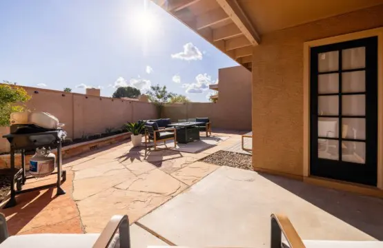 b4e06131 173b 4784 9e50 bf43d545cd0f