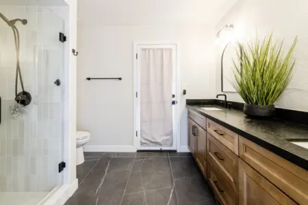 b8d266f5 9cdf 48fc b0f9 f0dc4082bd9b