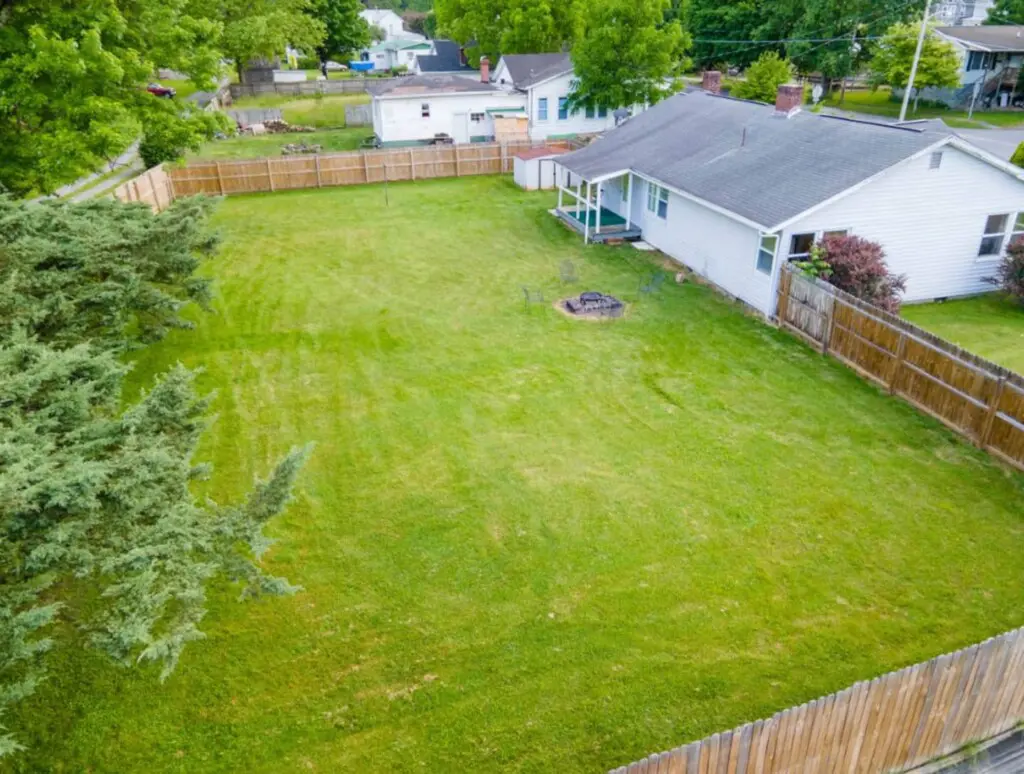 beb75286 b2c3 48f5 a8d9 a399e7370d8f