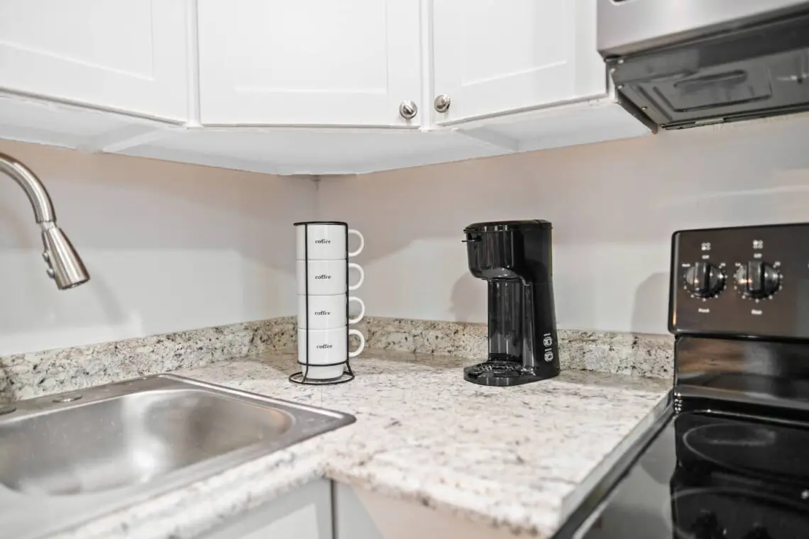 c8233de9 9a00 4859 9f34 0ade2c59121e