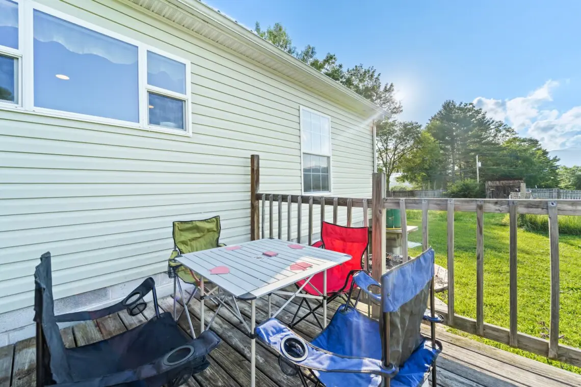 cc5a82e9 5564 460c ae28 a5d728836ecf