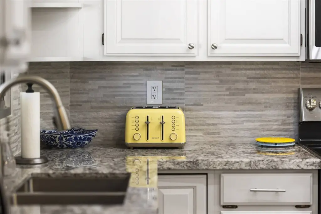 d11270be bdbf 494a 9d3e cb82ced1a3ea