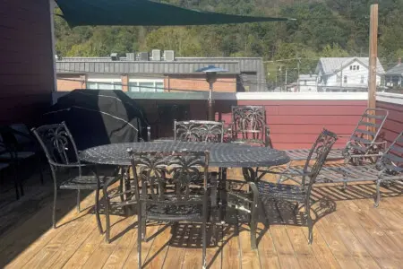 db3f152d fed7 4364 a0bc 4db3ec67b256