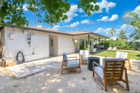 dbcd247b 9aa3 4e51 a3d2 b14586a2f710