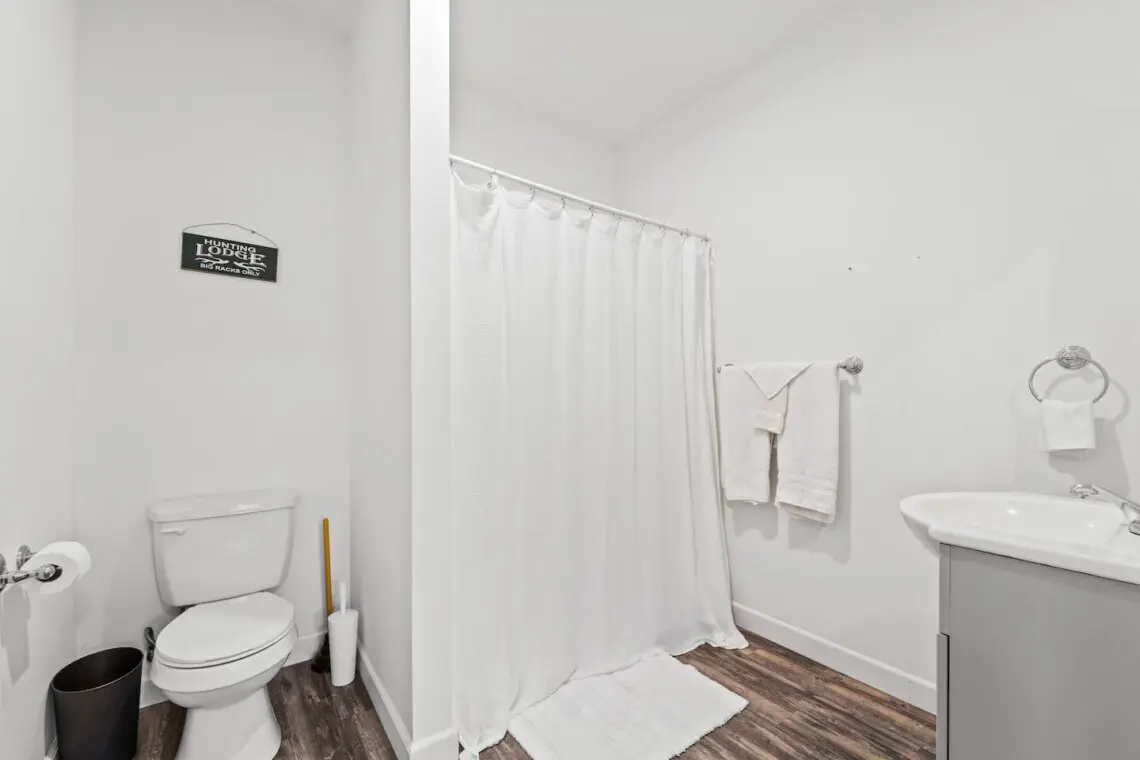 e04599b9 9677 4a06 9d60 b3108388049b