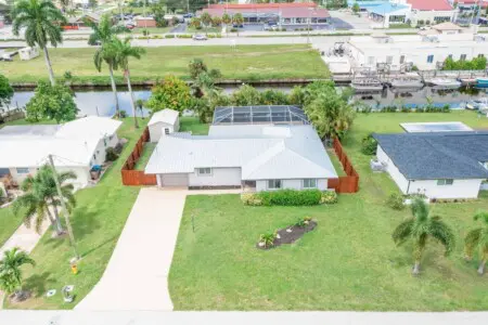 e2be33e7 b5fe 4be5 83fd 251799def62b