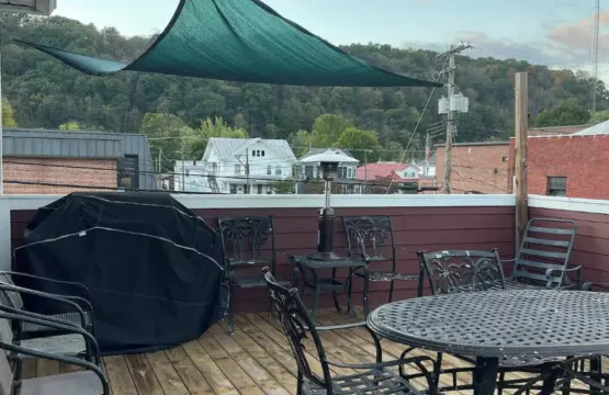 e9a2ccf0 0640 4aa6 b1cf 2eaf7c59e5f2